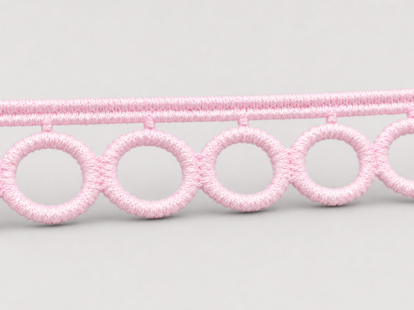 Lace sample 05