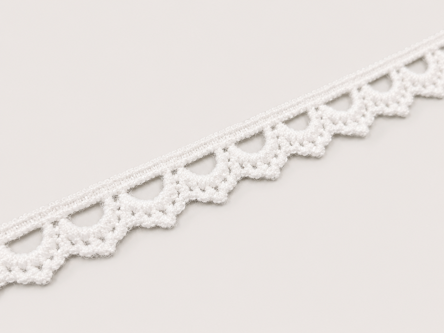 Lace sample 06