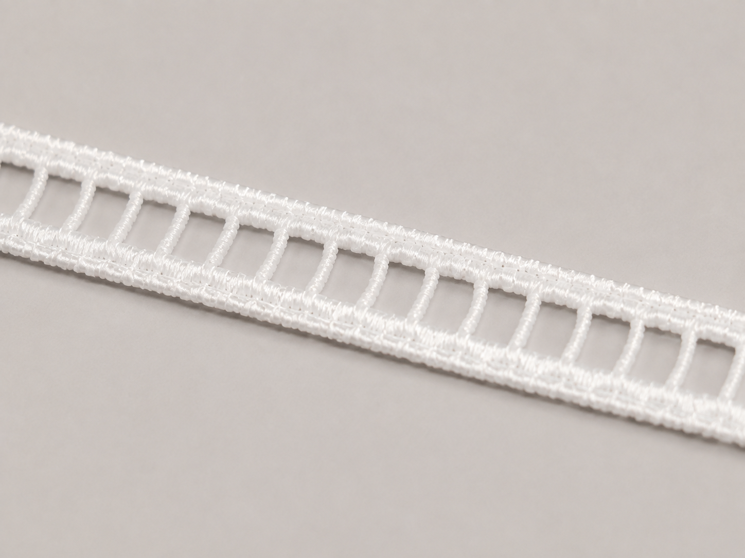 Lace sample 07
