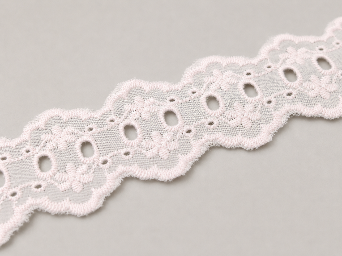 Lace sample 10