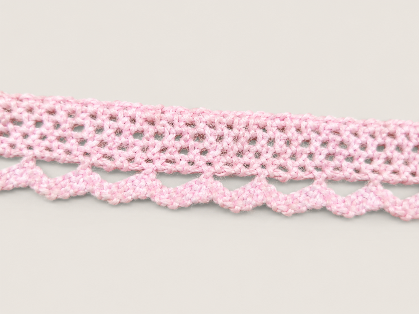 Lace sample 12